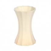 Kubistická váza vydutá od Pavla Janáka v hodnotě 1 380 Kč