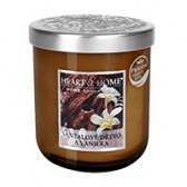 Střední svíčka Heart & Home santalové dřevo a vanilka v hodnotě 349 Kč